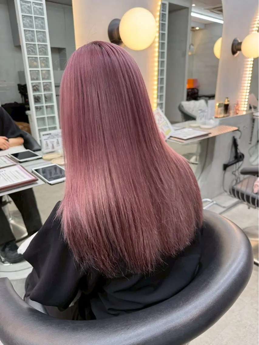 セミロング 岡野 幸輝のヘアスタイル