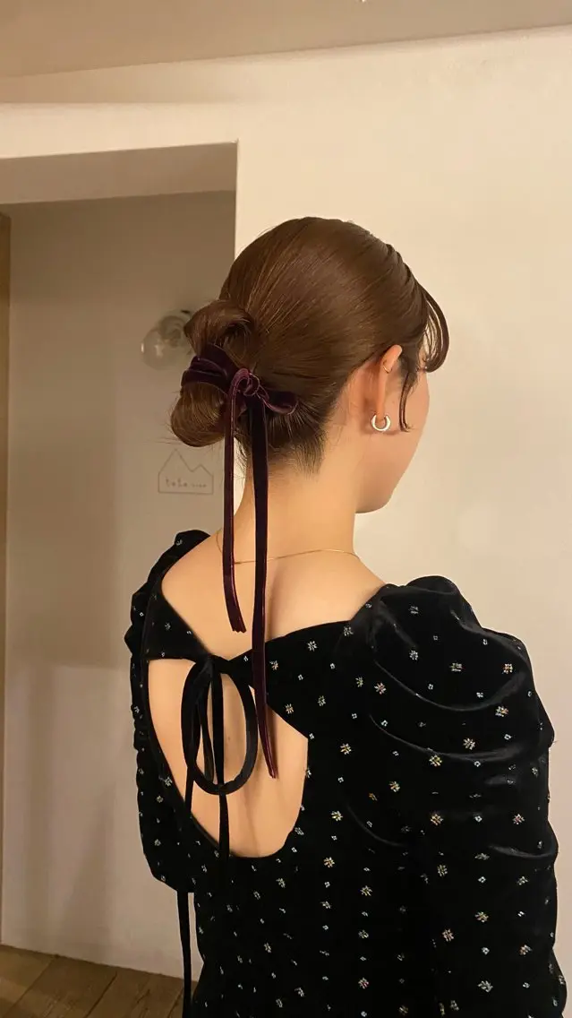 ミディアム ヘアアレンジ 結婚式・ブライダル ヘアセット 透明感カラー 🦙なりたりみのヘアスタイル