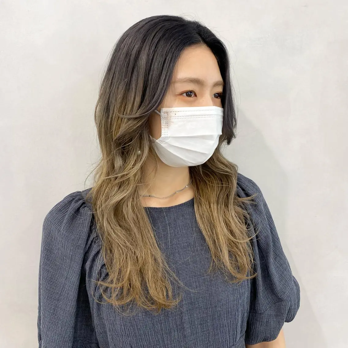 ロング カラー ヘアカラー 🩵ブリーチカラー MIORI🩵のヘアスタイル