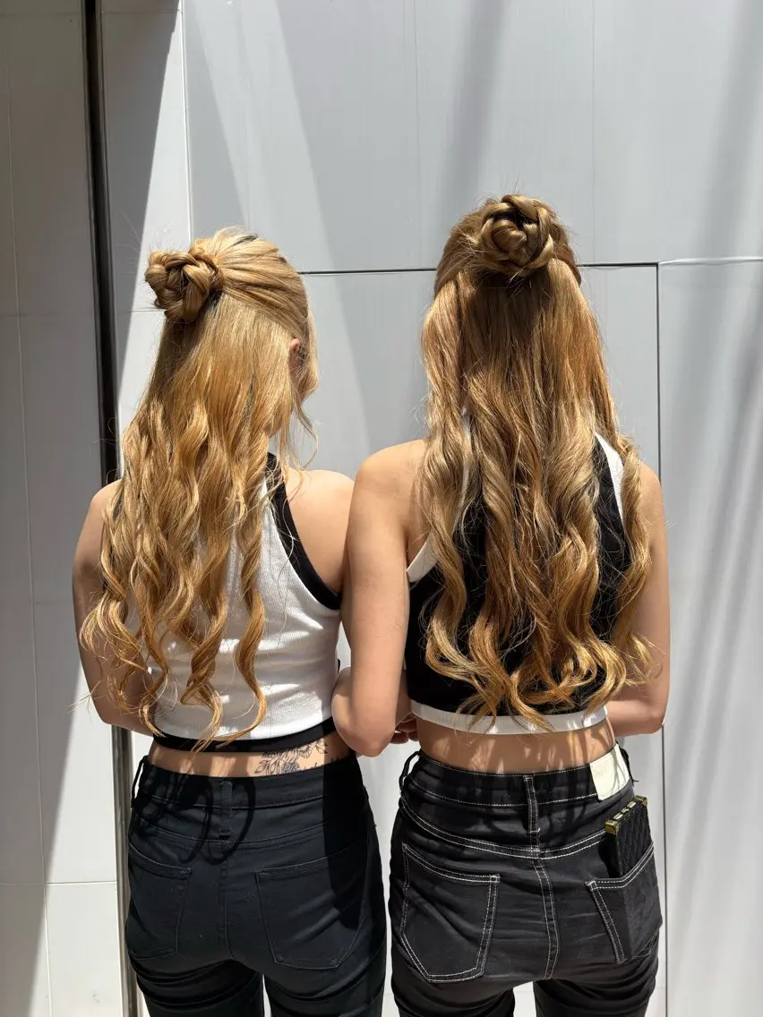 ロング ヘアアレンジ ハーフアップ ヘアセット Ayano‪‪🎀似 合わせ×透明感🎀のヘアスタイル