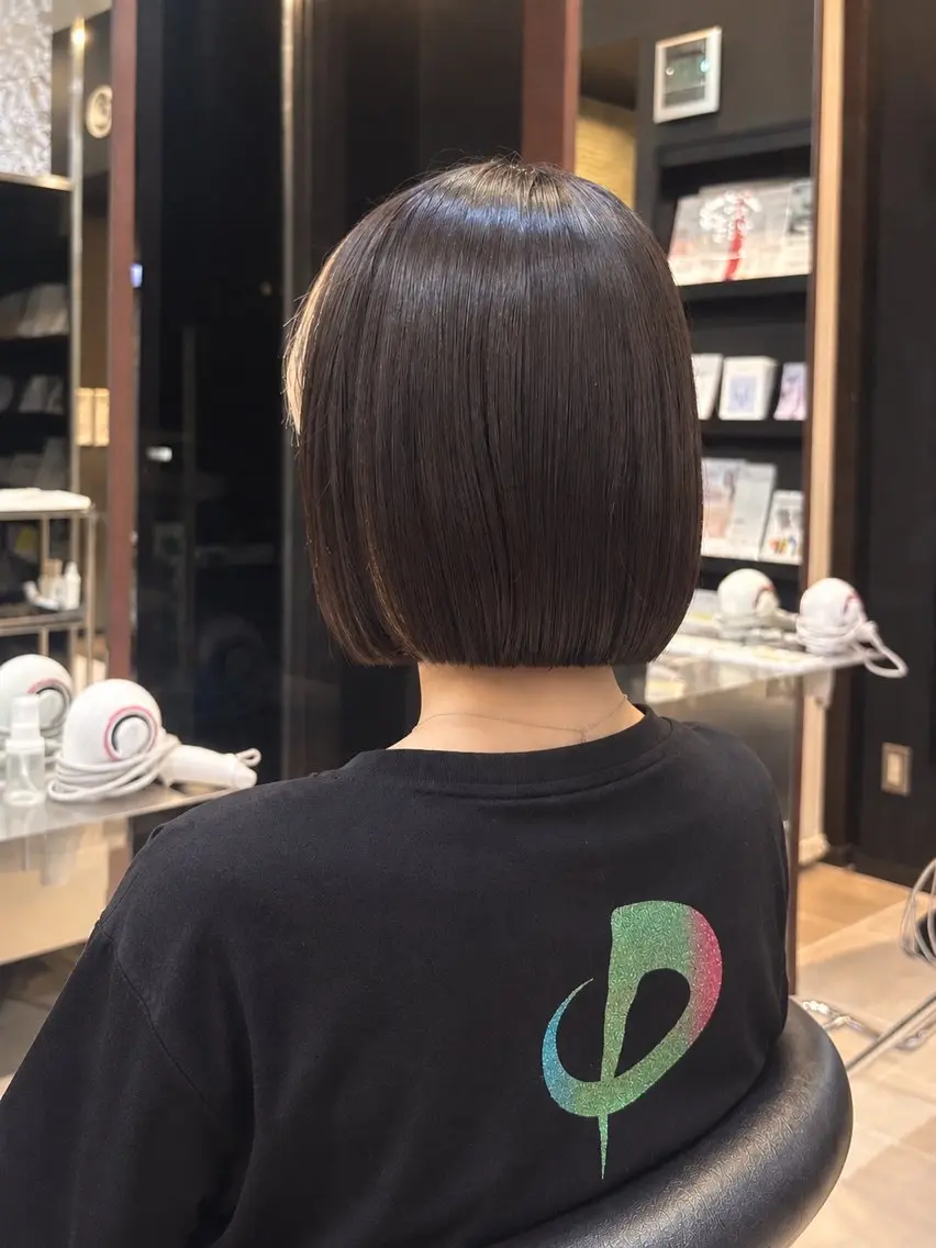 ショート 切りっぱなしボブ ボブ 松田 瑞希のヘアスタイル