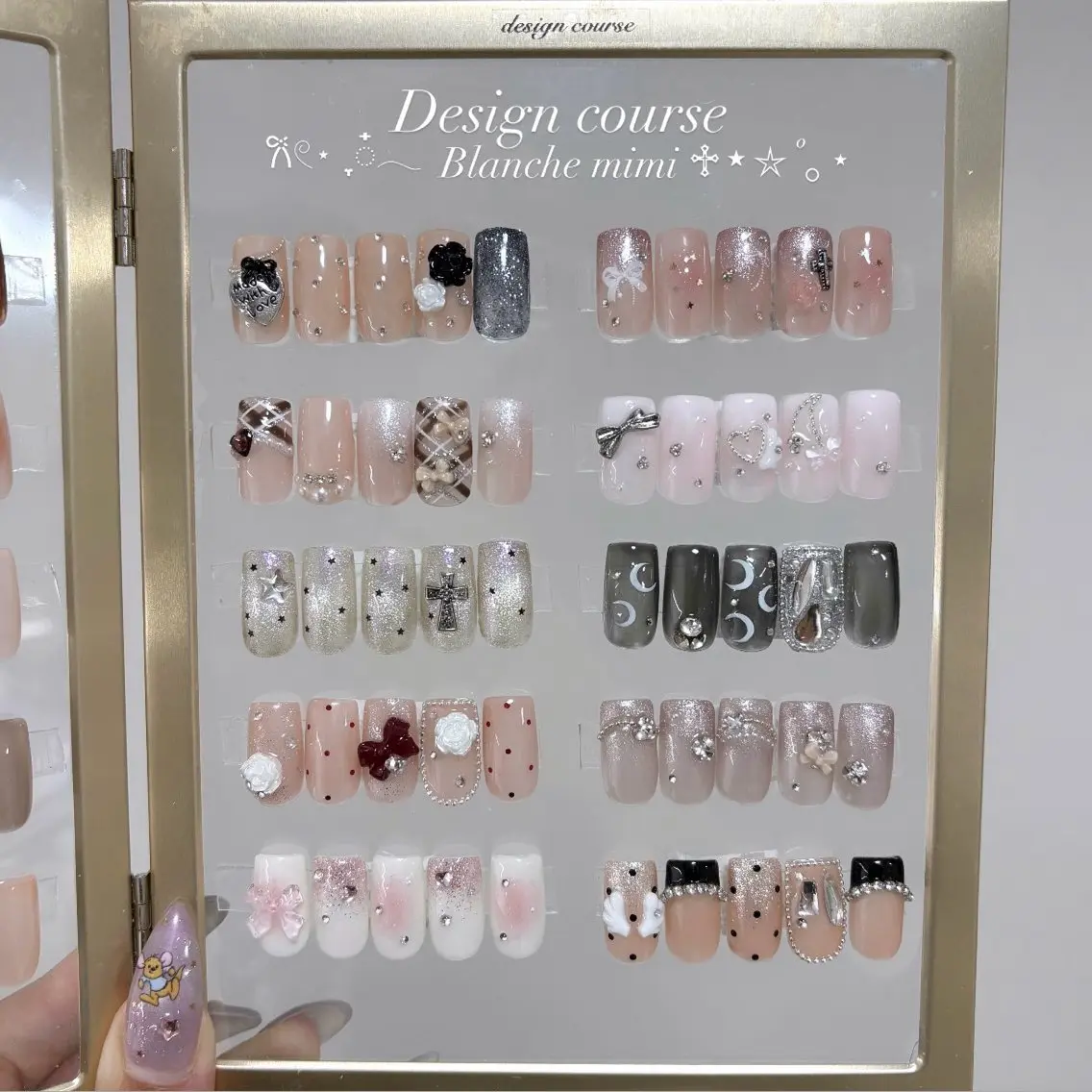 ネイル ハンドネイル Blanche mimi.u_aのネイルデザイン