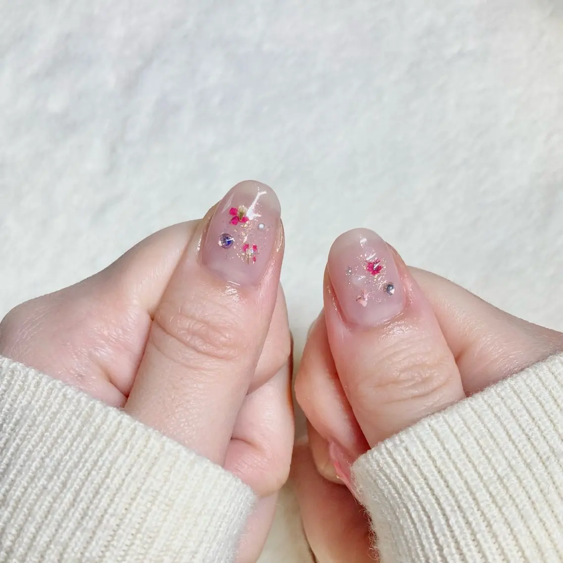【オフなし】ワンポイントネイル🤍の写真