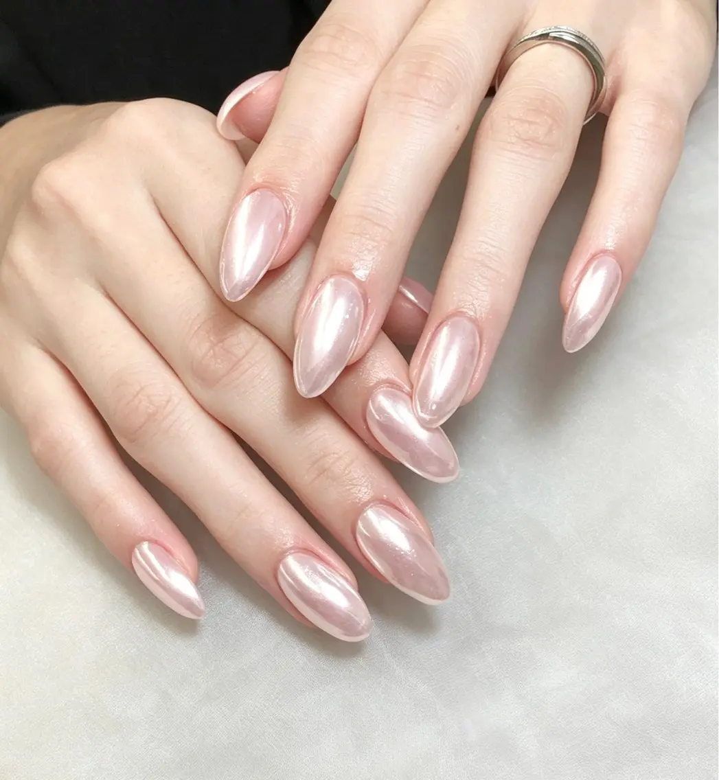 ネイル Glow Minamiのネイルデザイン