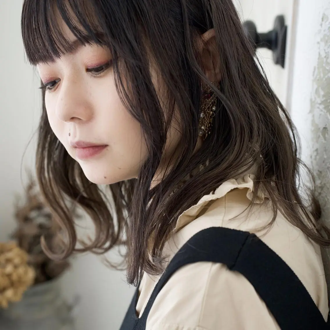 ミディアム カラー fio マナミのヘアスタイル
