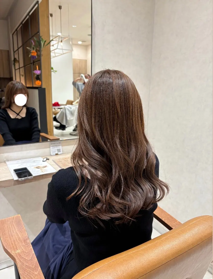 【🏵️人気No.2🏵️】透明感カラー+うる艶トリートメント(カットなし)の写真