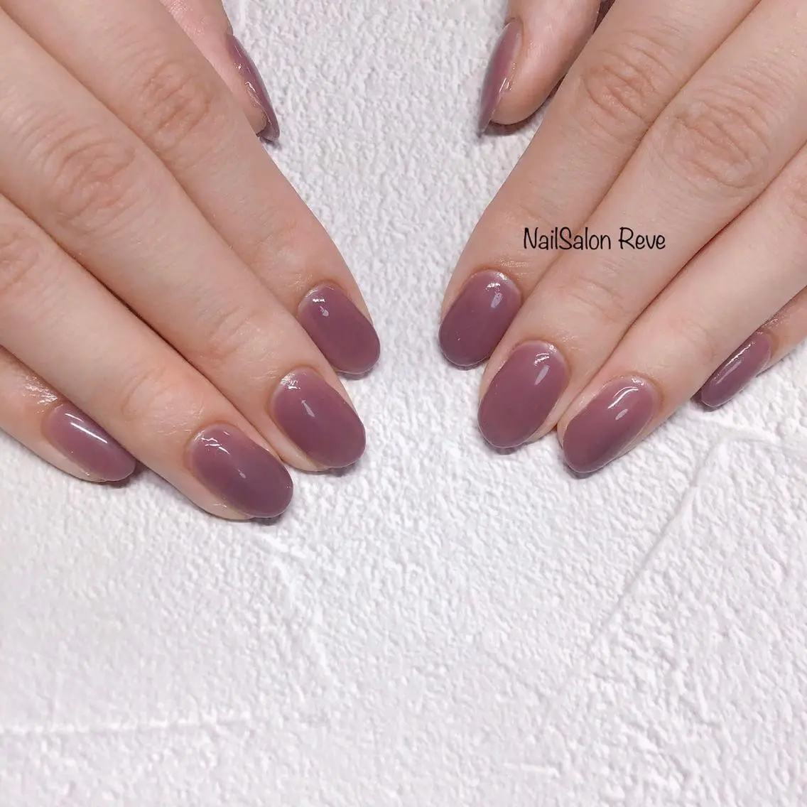 ショート ネイル ワンカラーネイル ハンドネイル NailSalon Reveのネイルデザイン