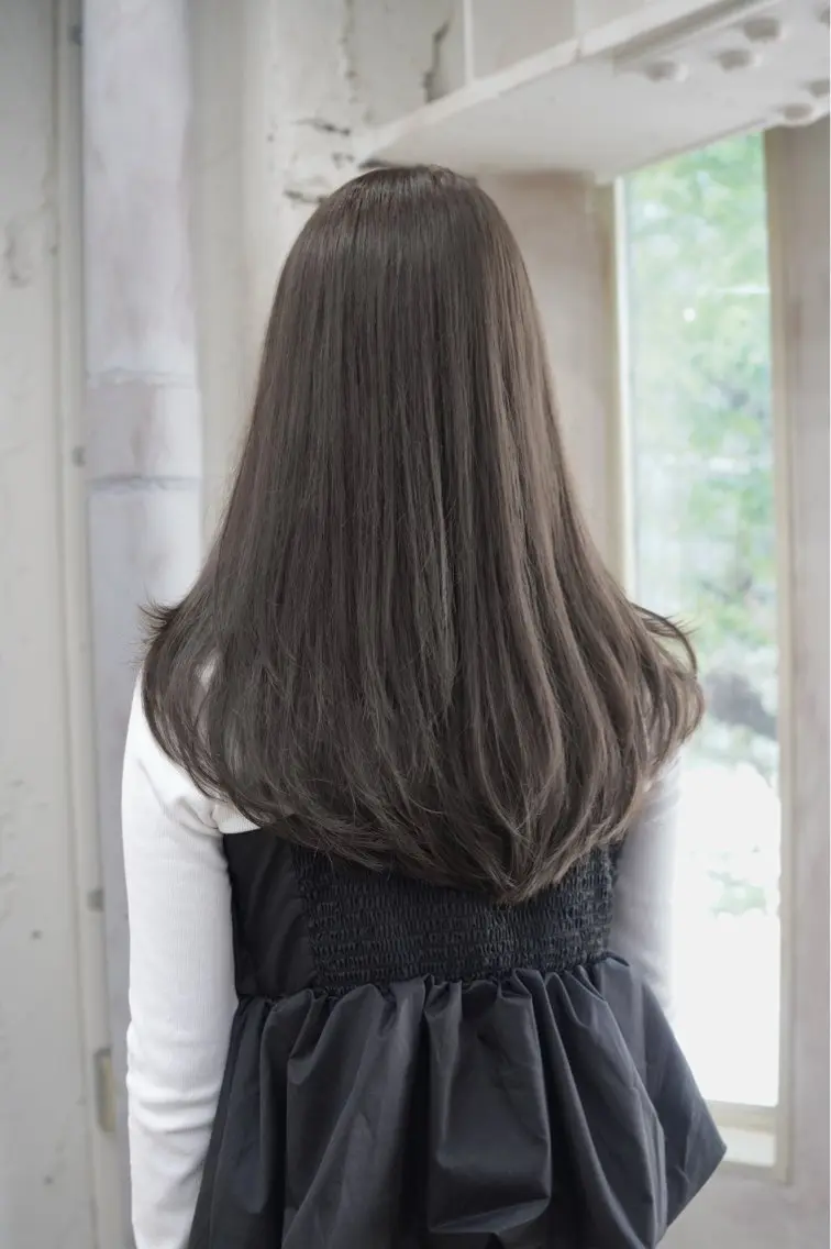 セミロング カラー 透明感カラー グレージュ グレージュ🩶透明感 カラー🫧みらいのヘアスタイル