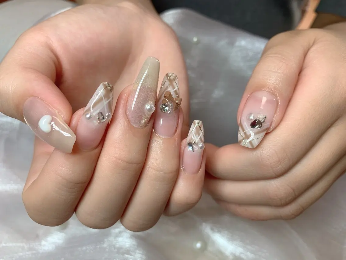 ネイル ハンドネイル ハンドケア beautynail Emiのネイルデザイン