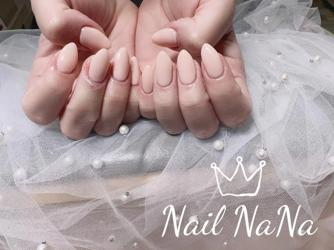 ミディアム カラー ネイル ワンカラーネイル ハンドネイル Nail NaNaのネイルデザイン