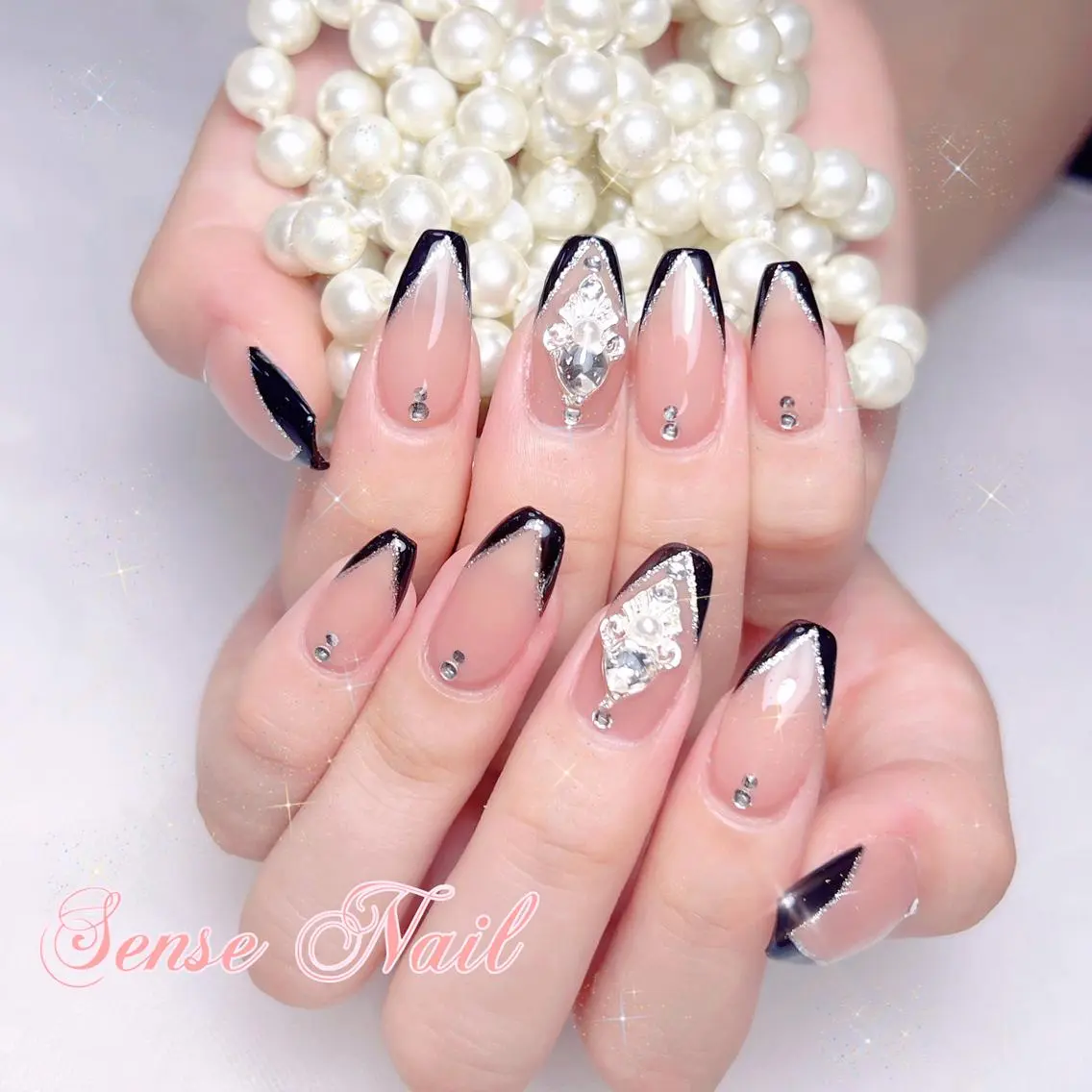 ネイル ハンドネイル ハンドケア Feinn Ink💕のネイルデザイン