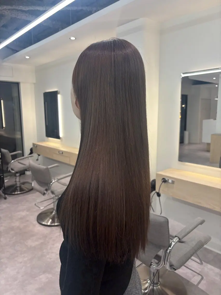 ロング ヘアカラー ️🩵RINKA/ 艶color🩵のヘアスタイル