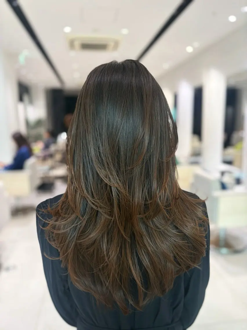 ロング カット 🍓レイヤーカット 大募集🍓佐々木のヘアスタイル