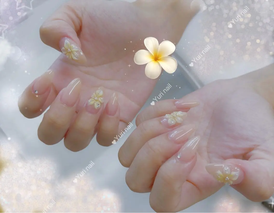 ネイル 夏ネイル ハンドネイル ハンドケア Yuri.nail studioのネイルデザイン
