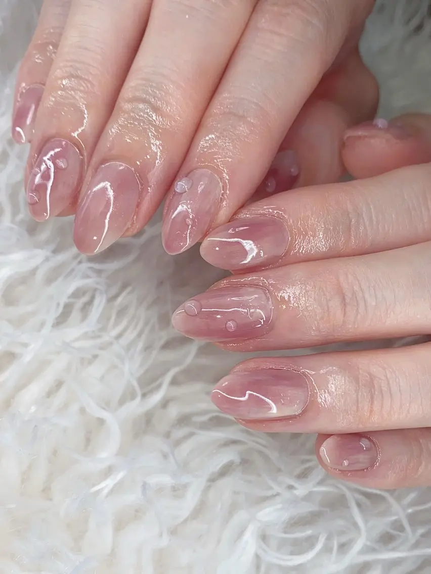 ネイル ハンドネイル n o q r m. n a c h iのネイルデザイン