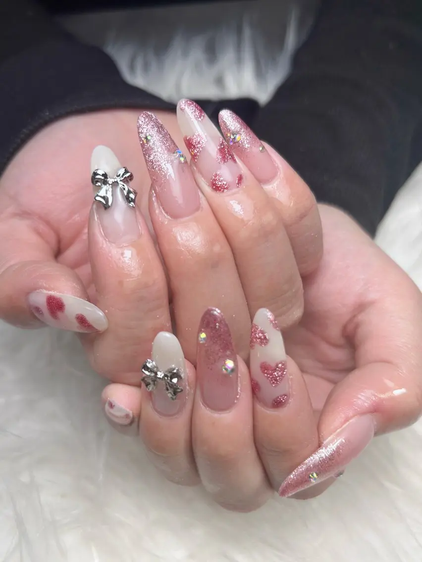ネイル 大崎 奈々のネイルデザイン