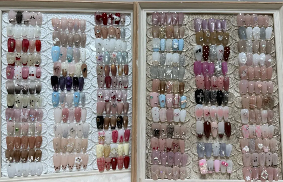 ネイル ハンドネイル ルリン サロン💅のネイルデザイン