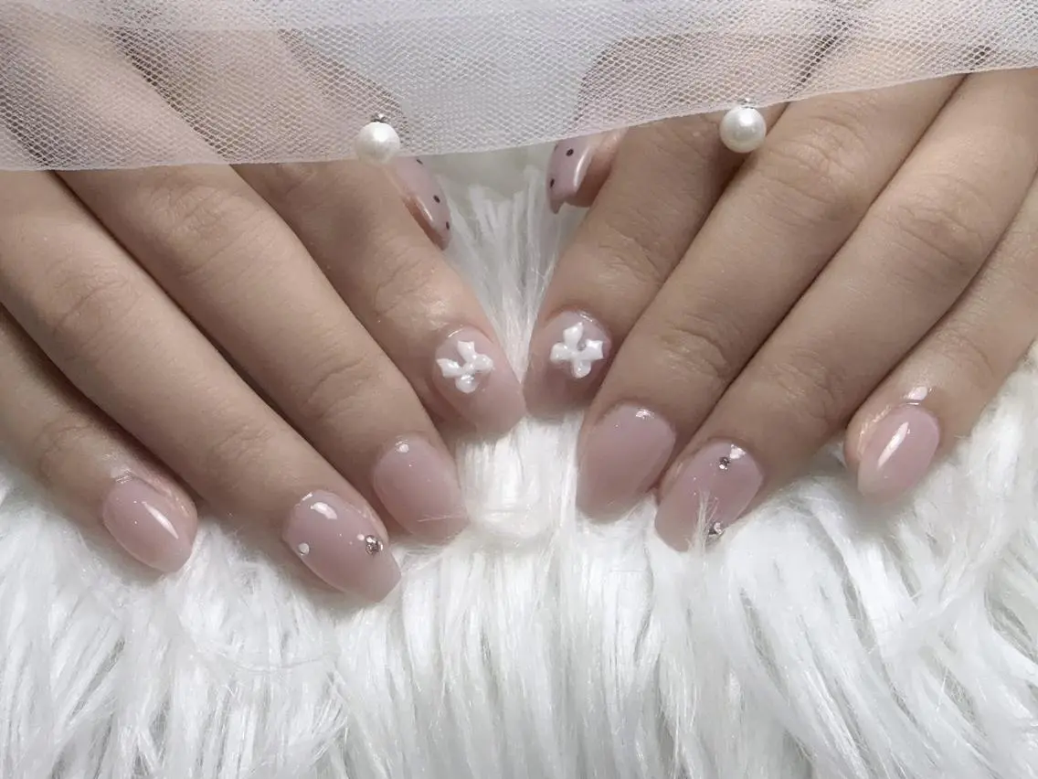 ネイル アートネイル フラッシュネイル フレンチネイル ジェルネイル ガラスフレンチ M2 BEAUTY Rikaのネイルデザイン