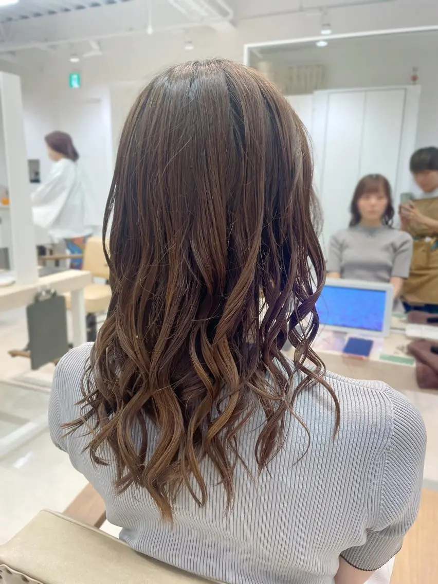 セミロング ヘアセット かずや🍀/髪質改善 /艶髪カラー/眉毛のヘアスタイル