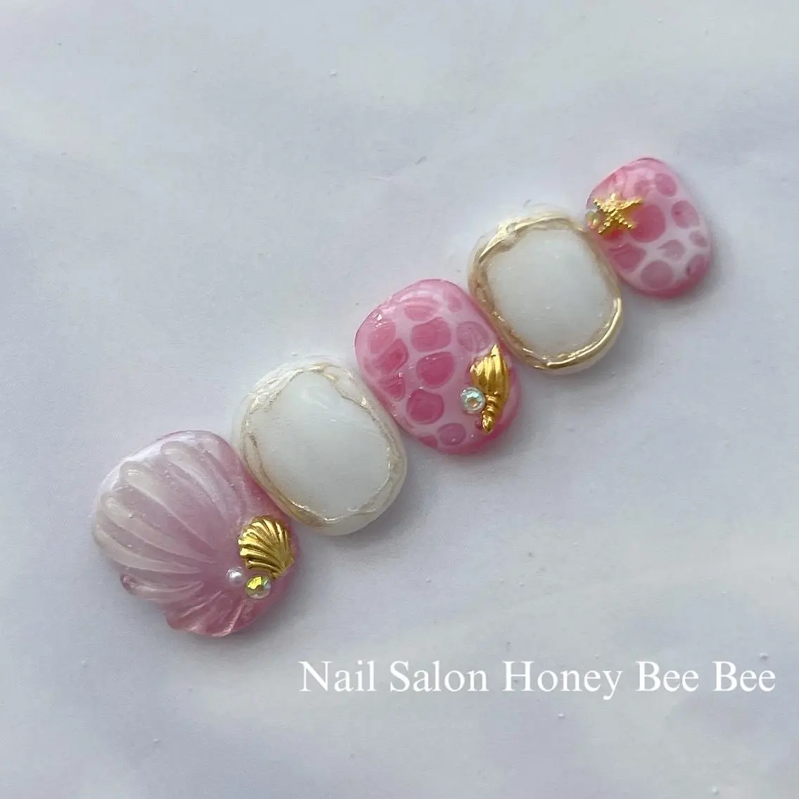 ネイル Nail salon Honey Beeのネイルデザイン