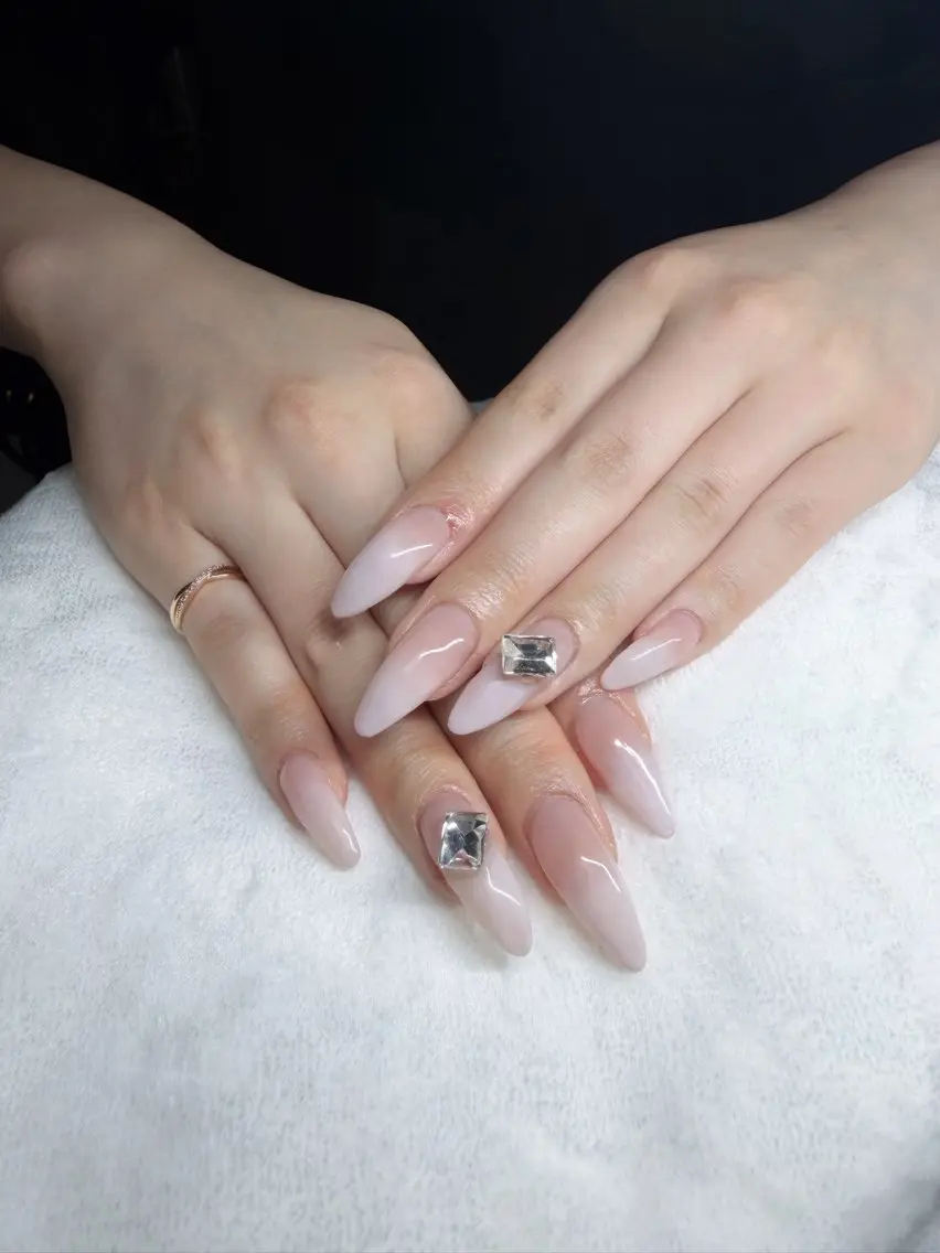 ネイル LUNA 🌙のネイルデザイン