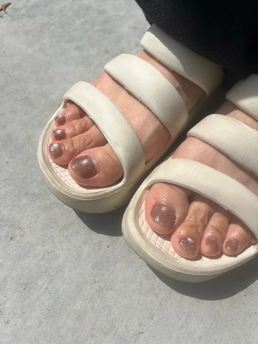 ネイル フットネイル ワンカラーネイル nail club kのネイルデザイン