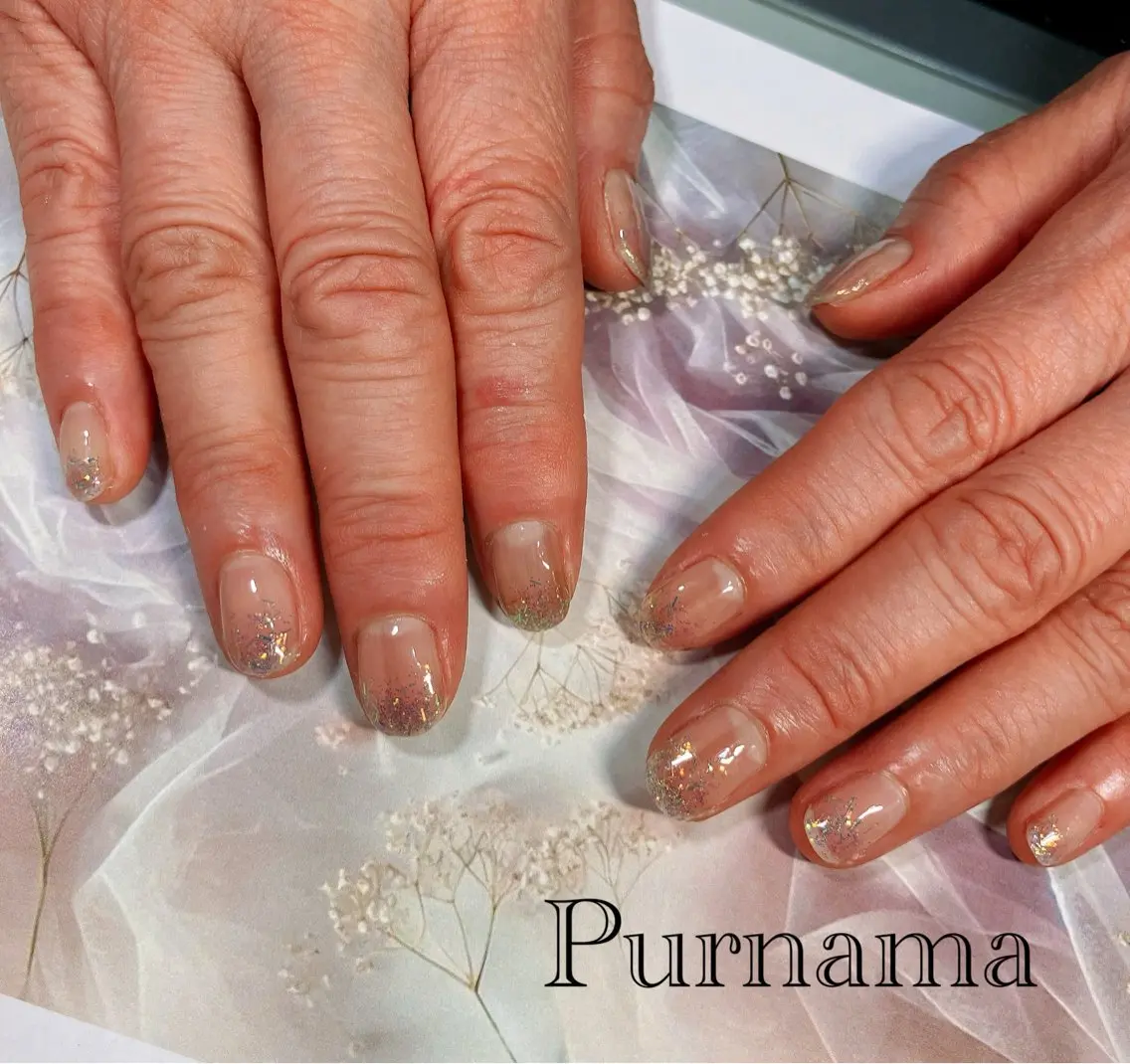 ネイル グラデーション ラメ(グリッター) シンプルネイル ハンドネイル Purnama あきのネイルデザイン