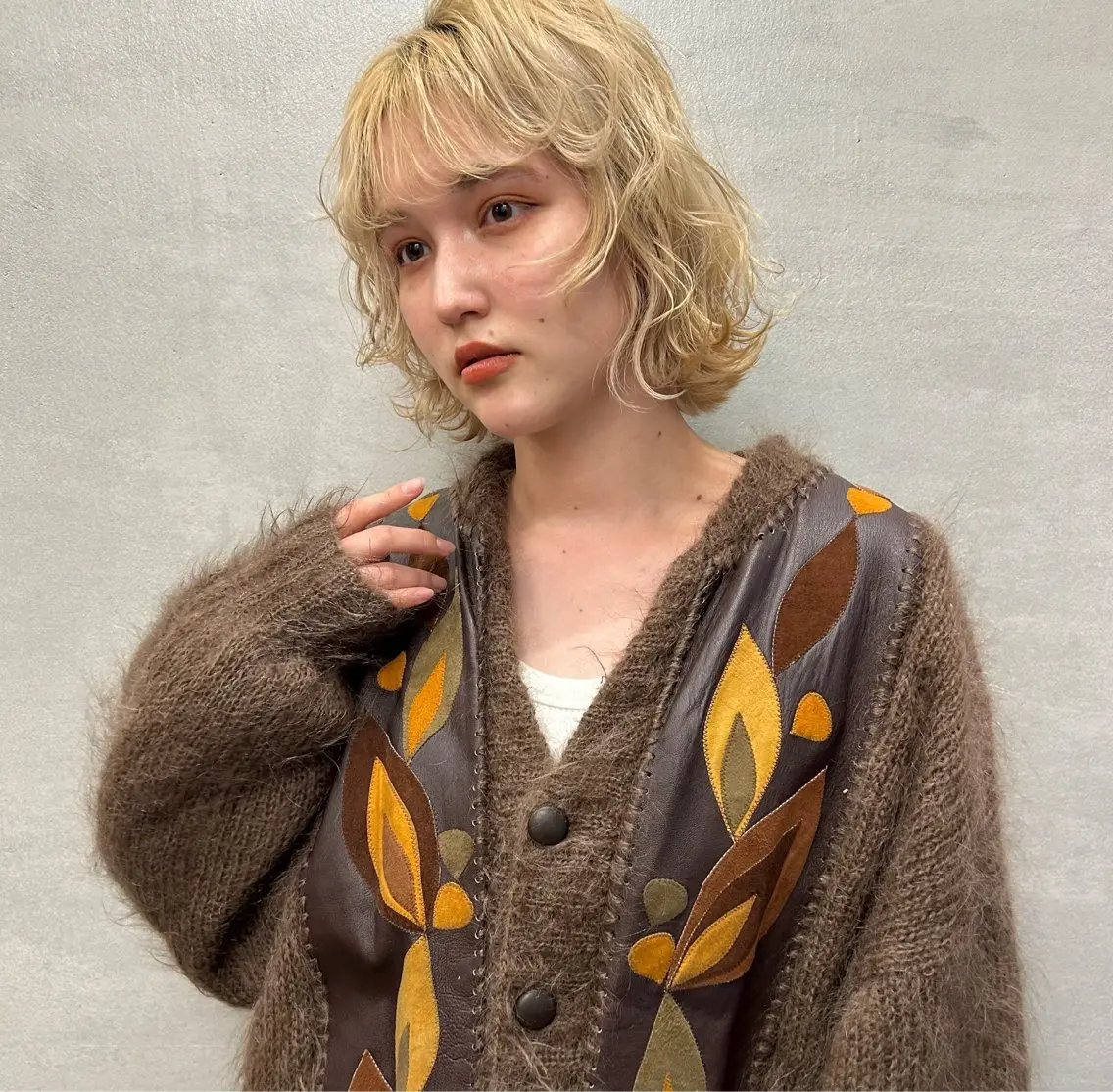 ミディアム ヘアカラー 安藤 琢真のヘアスタイル
