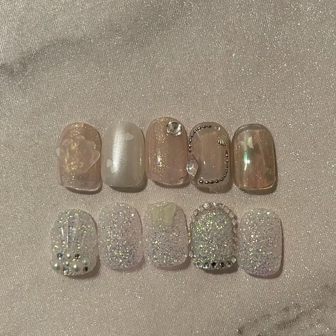 ネイル オーロラネイル フレンチネイル ガーリー ハート ハンドネイル ハンドケア lylynail YUUKAのネイルデザイン