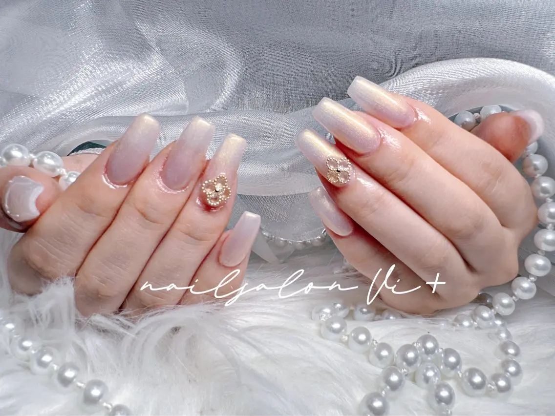 ネイル ハンドネイル ✨Nailsalon Vi+✨のネイルデザイン