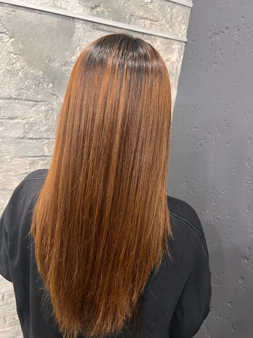 ロング ✨️カラー＆縮毛 モデルYUUNA✨️のヘアスタイル