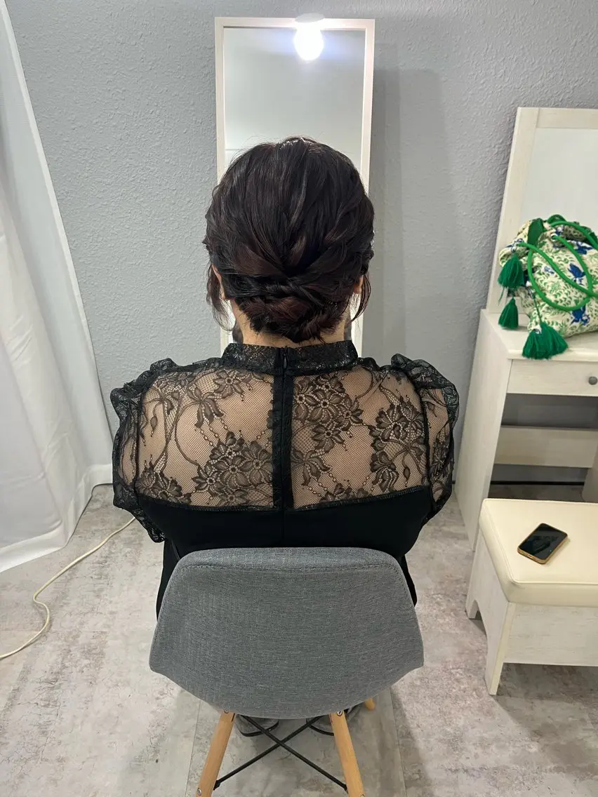ヘアアレンジ 玉城 里奈のヘアスタイル
