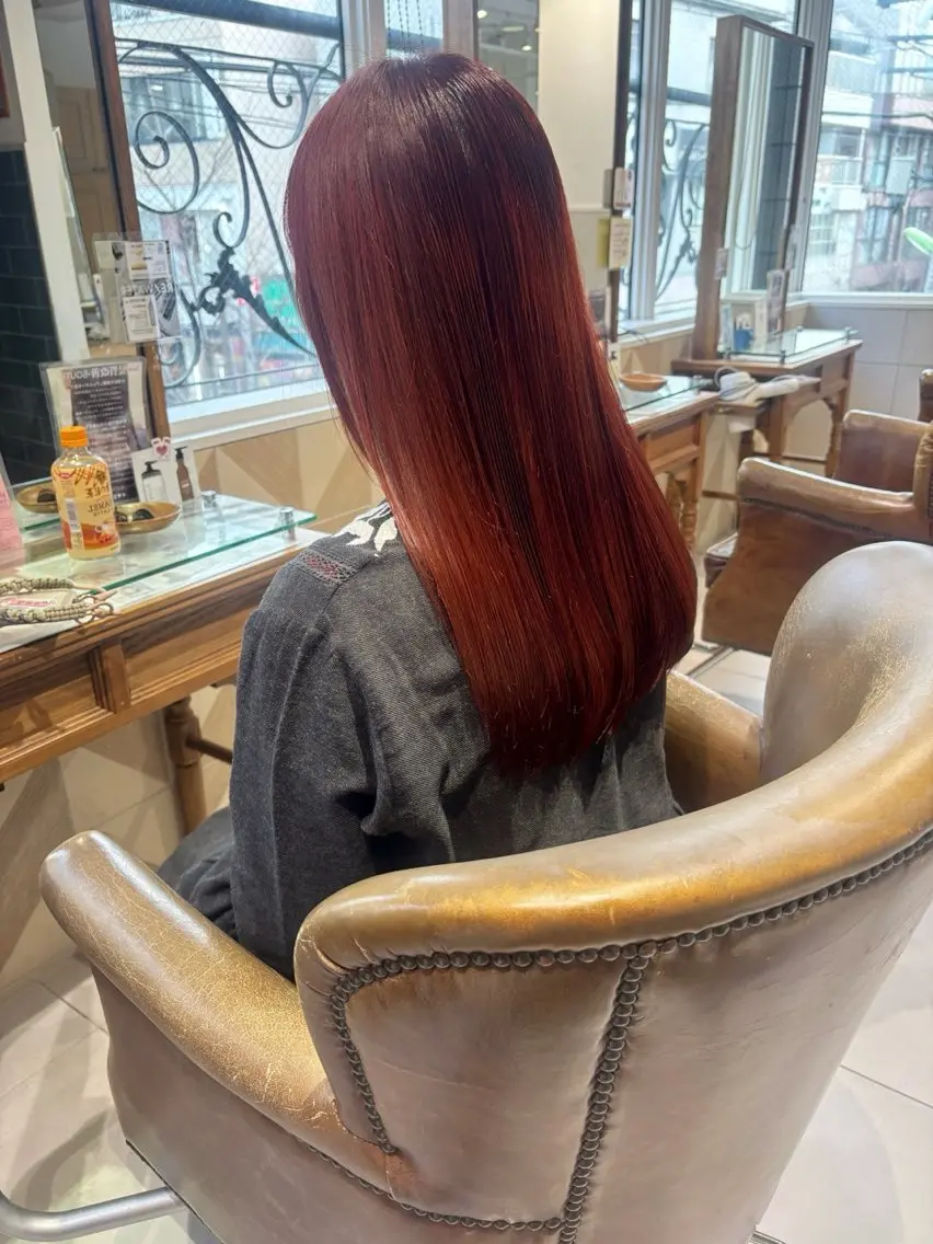 セミロング カラー カット ヘアカラー 齋藤 咲のヘアスタイル