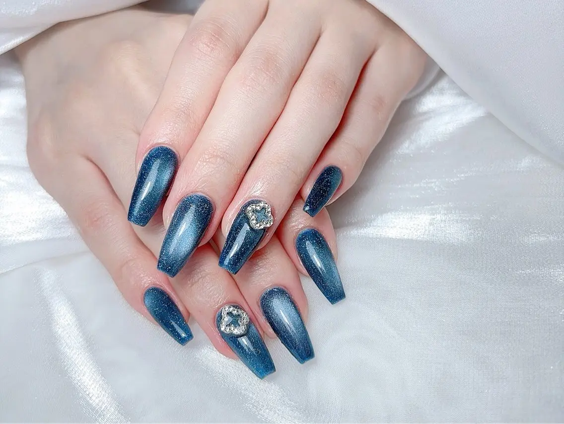 ネイル ハンドネイル 🎀M nails✨ ビューティーのネイルデザイン