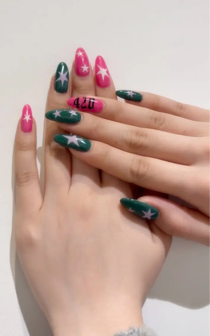ネイル モンタナ nailのネイルデザイン
