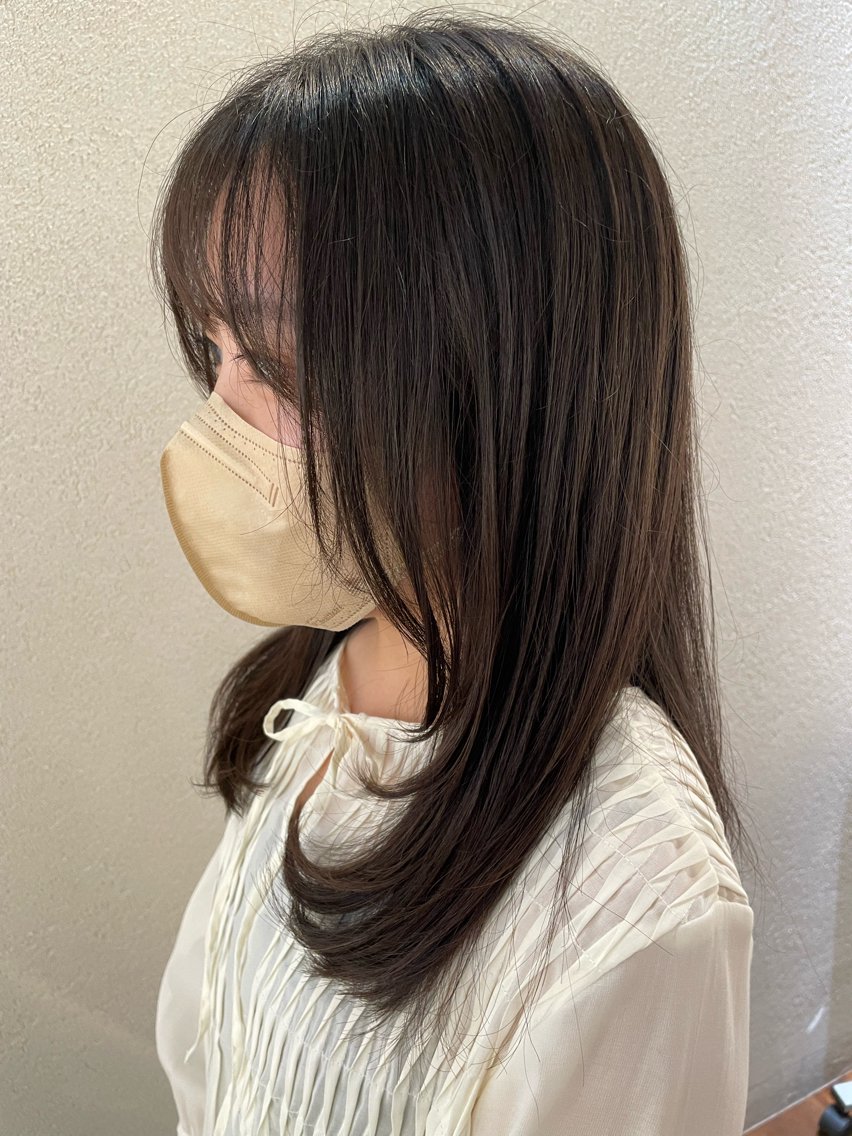 ロング 顔周りカット レイヤーカット サイドバング 藤田 郁弥のヘアスタイル
