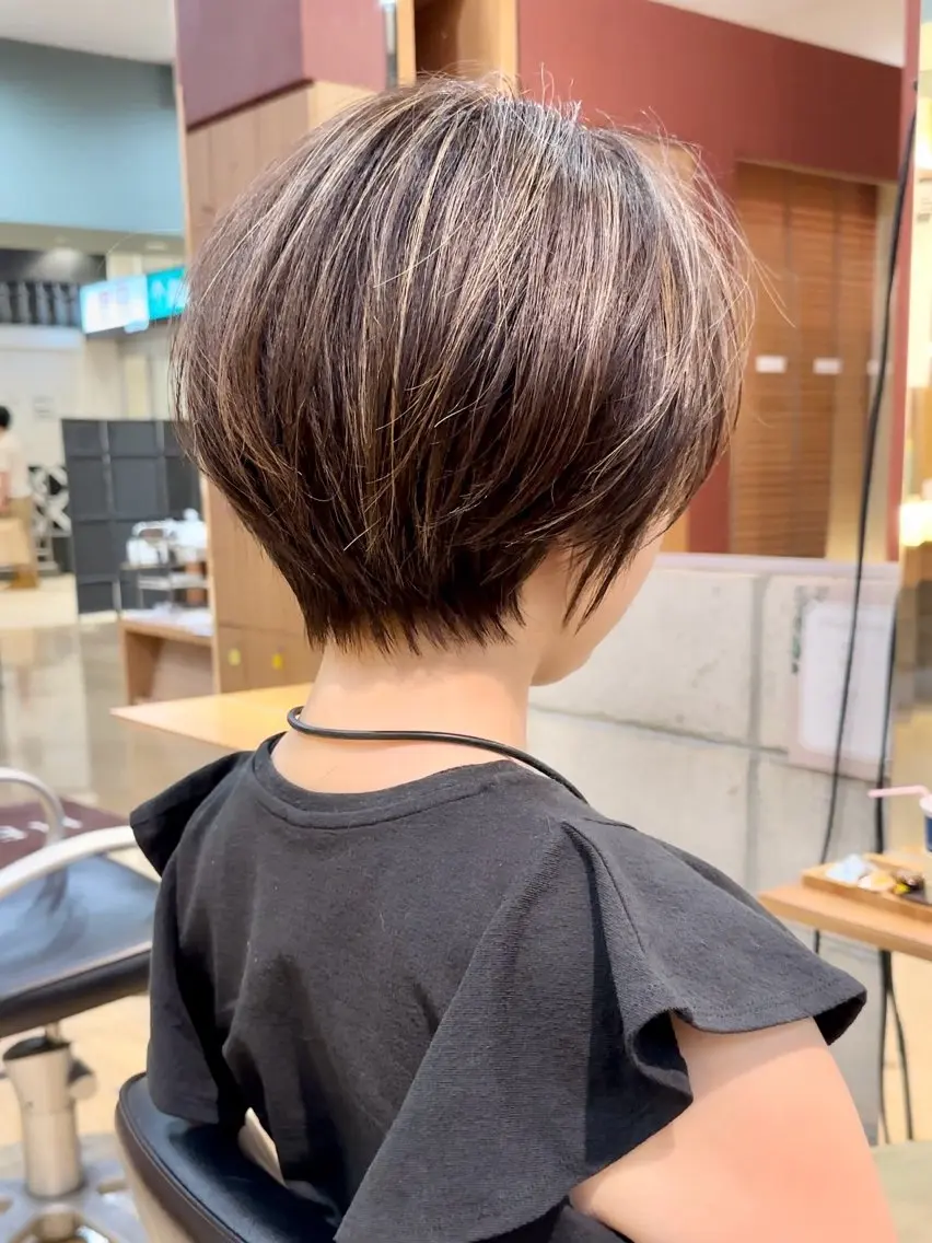 ショート カラー カット ヘアカラー ショート/レイヤー /札幌/小山内のヘアスタイル