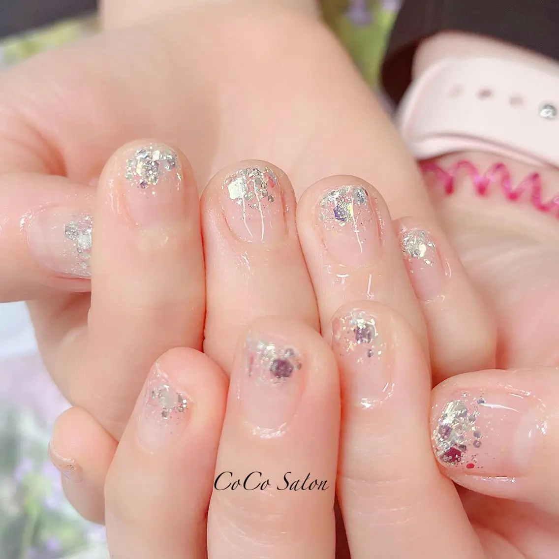 ネイル オーロラネイル 長さ出し ジェルネイル グラデーション ホログラムネイル CoCoSalon ネイル/まつ毛予約のネイルデザイン