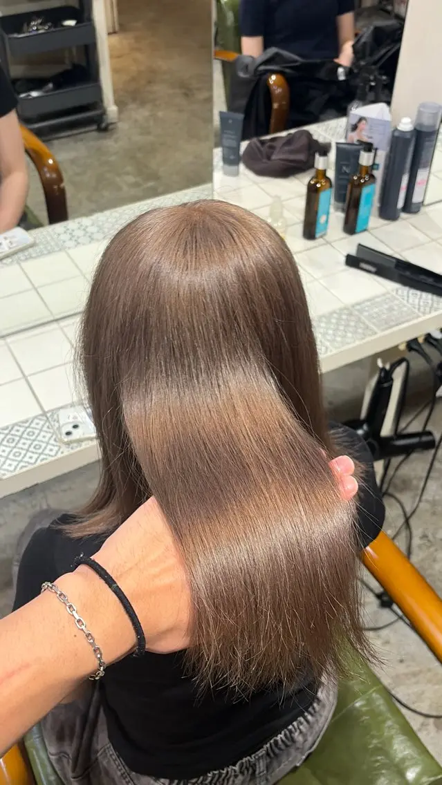 カラー ヘアカラー トリートメント 五川 懸心のヘアスタイル