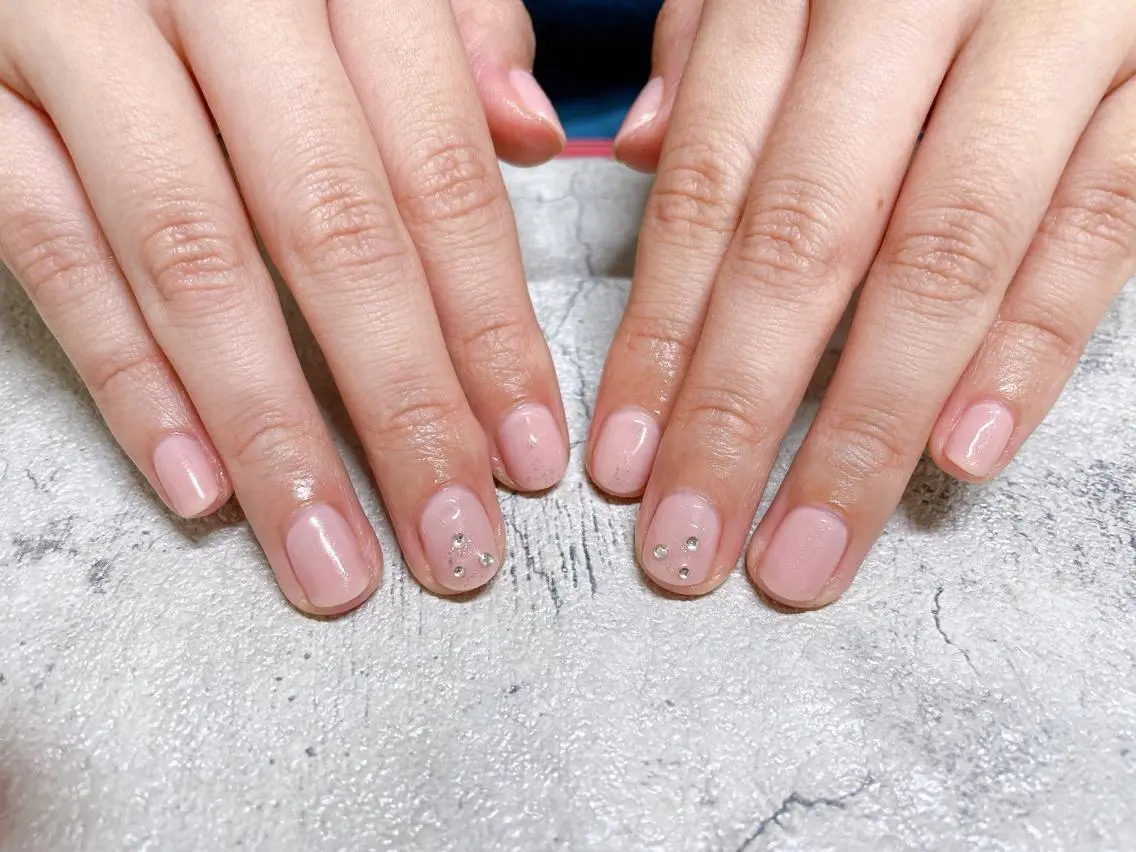 ネイル 桜ネイル 長さ出し フットネイル フレンチネイル ジェルネイル ハンドネイル mogunail &blowのネイルデザイン