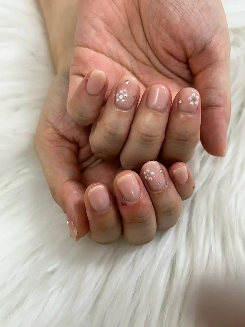 ネイル ハンドネイル KIREIE Satomiのネイルデザイン