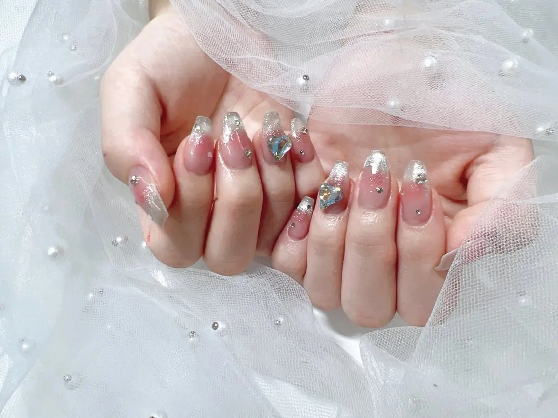 ネイル Minéa nailのネイルデザイン