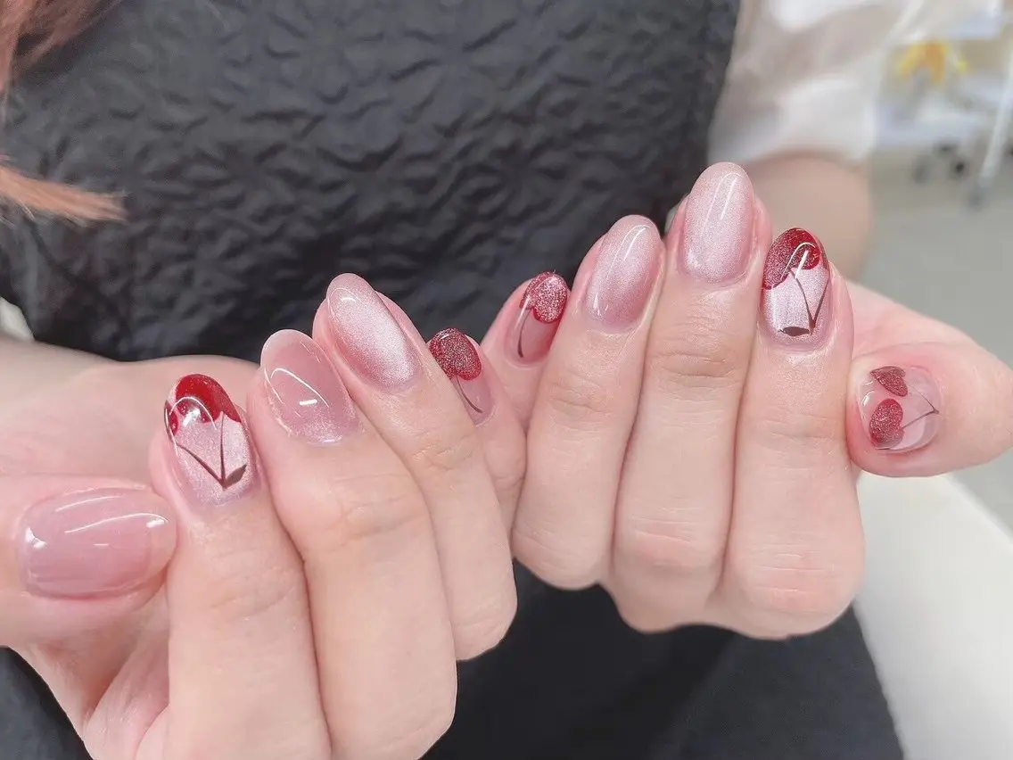 ネイル アートネイル フレンチネイル ジェルネイル ガラスフレンチ 持ち込み Sara 金山店のネイルデザイン