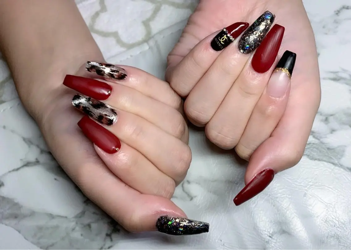 ネイル アニマル柄 アートネイル ニュアンスネイル スカルプネイル ネイルチップ ハンドネイル x.1.0.nail ♡Cのネイルデザイン