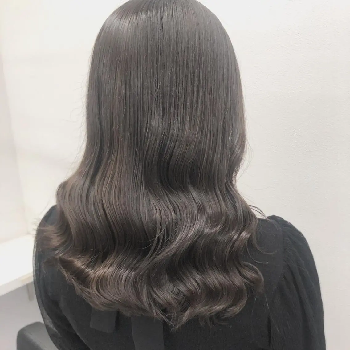 ロング カラー グレージュ ベージュカラー💖 やすひろのヘアスタイル