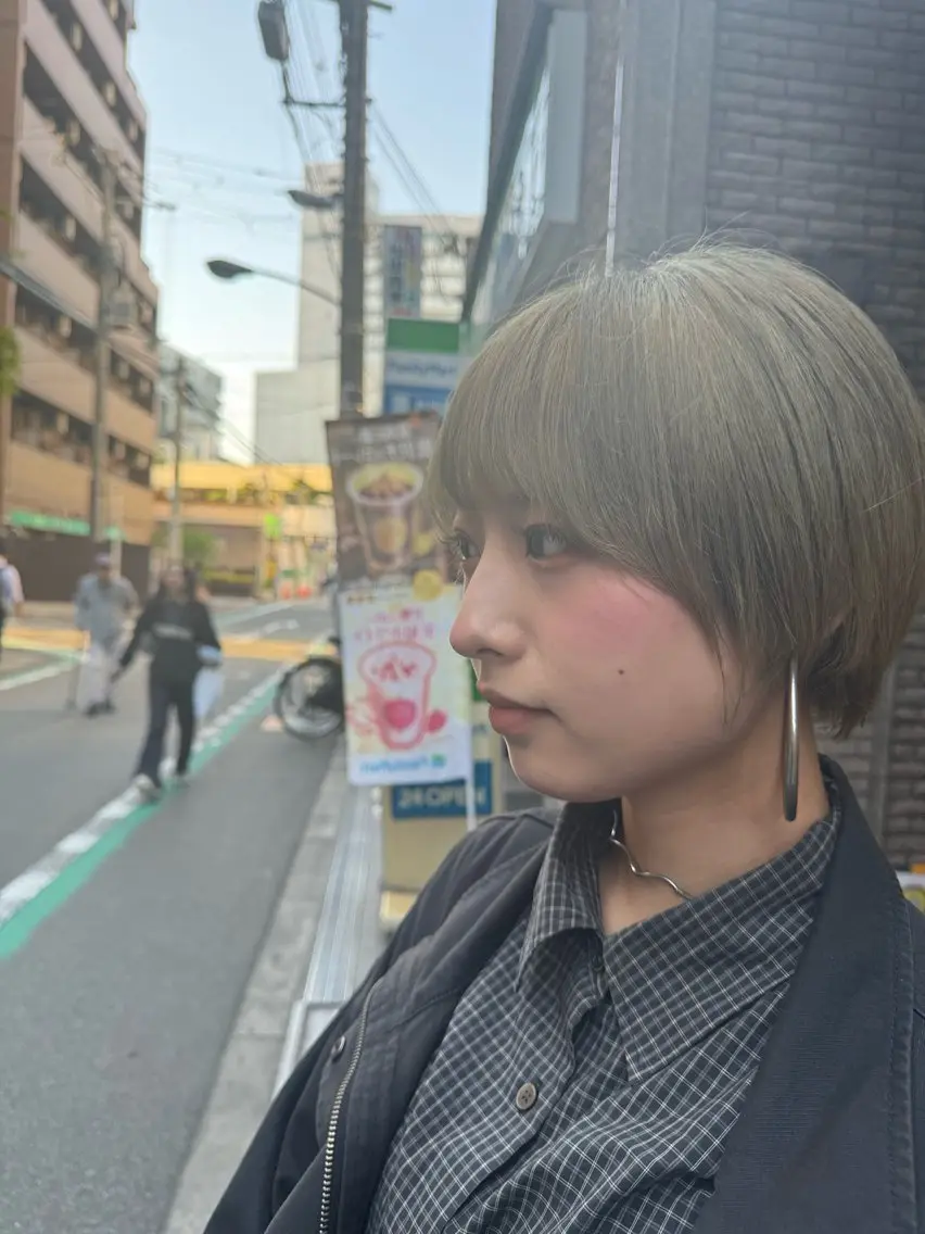 ショート ショートボブ ショートレイヤー ボブ レイヤーカット ショートヘア リルウヘアー 天王寺のヘアスタイル