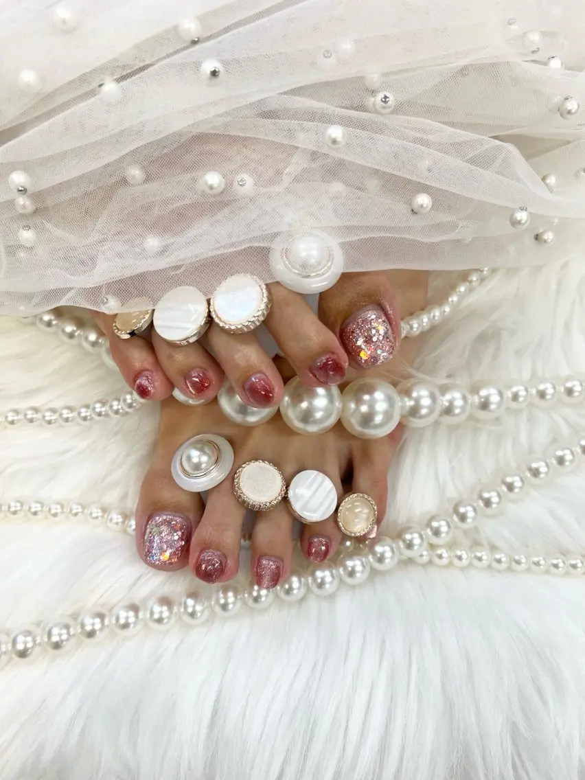ネイル フレンチネイル ジェルネイル ガラスフレンチ 韓国ネイル マグネットネイル Queeens nailのネイルデザイン