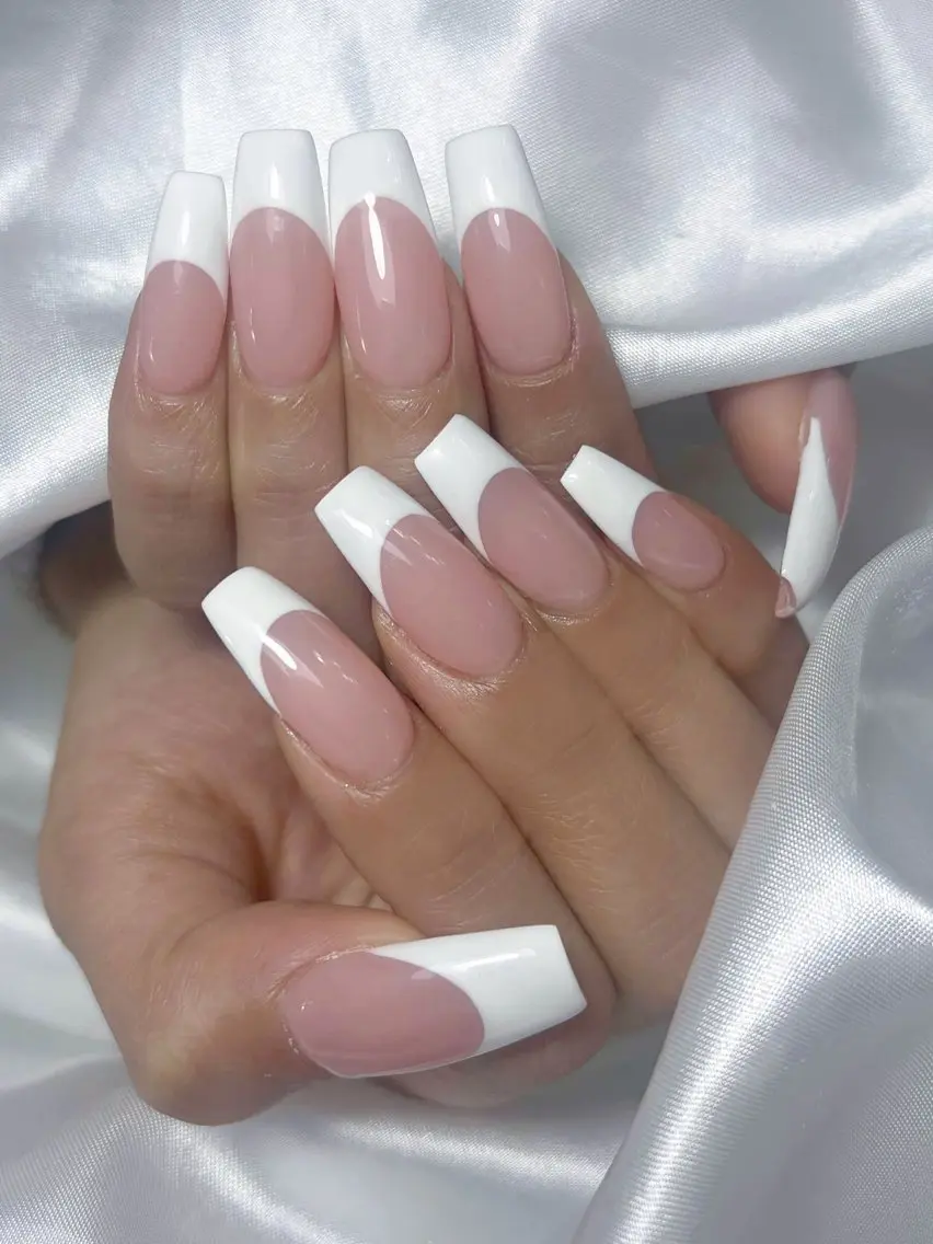 ネイル ハンドネイル LEELA NAIL STUDIOのネイルデザイン