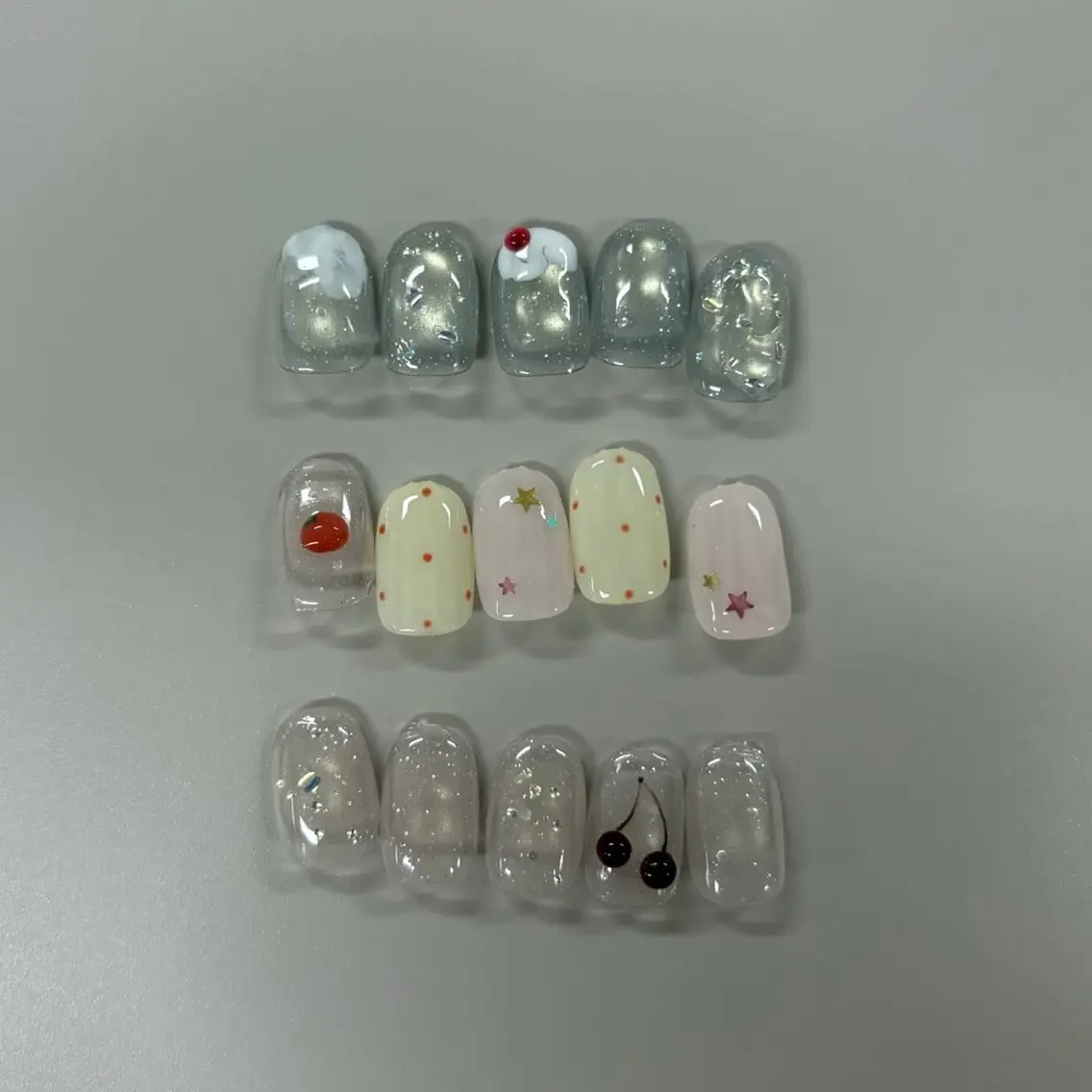 ネイル ハンドネイル Noël 新宿南口 toyonのネイルデザイン