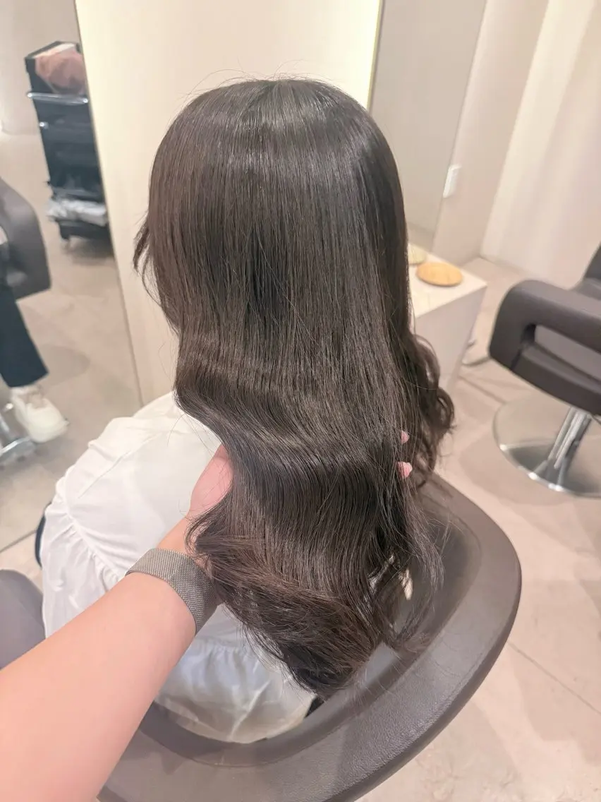 セミロング ヘアカラー トリートメント Risa🐈‍⬛/ グレージュ/透明感のヘアスタイル